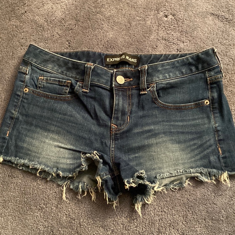EXPRESS • Jean shorts